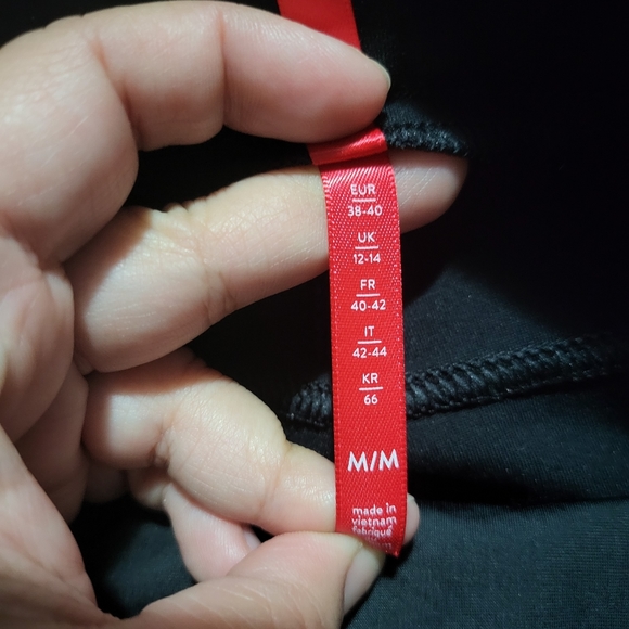 Spanx 4 Pocket‎ Ponte Skinny Legging Black size M - Picture 6 of 9